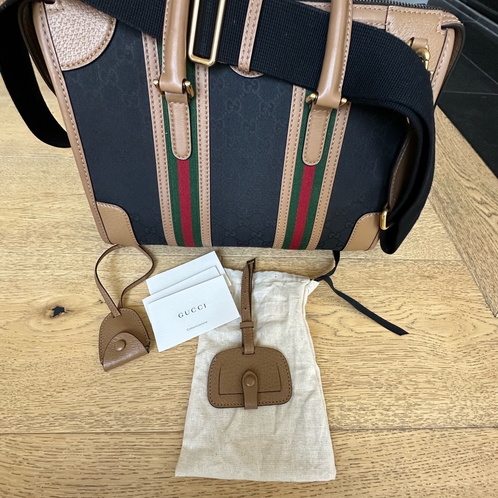 Gucci GG Logo Plaque Top Handle Bag.  Like new.  Authentic from Gucci - Picture 10 of 13